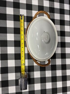 Arabia of Finland-Lidded Tureen with Removable Wicker Rack